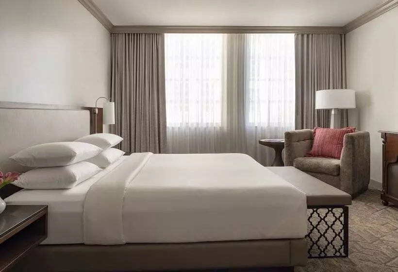 اتاق استاندارد با تخت بزرگ, Hyatt Regency Coral Gables In Miami