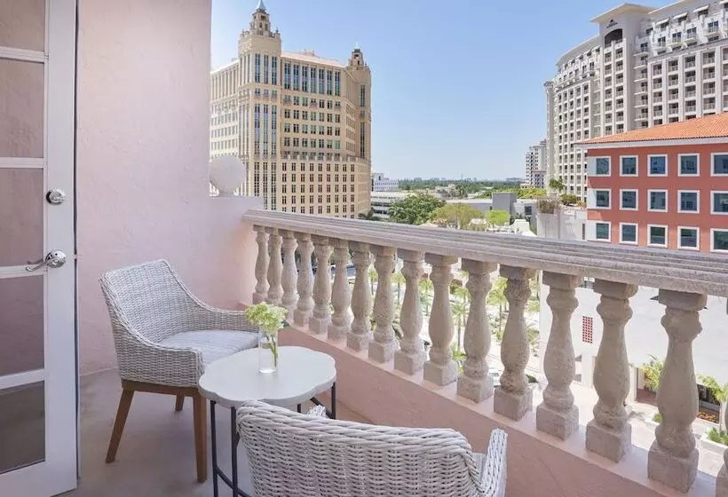 اتاق استاندارد با تخت بزرگ, Hyatt Regency Coral Gables In Miami