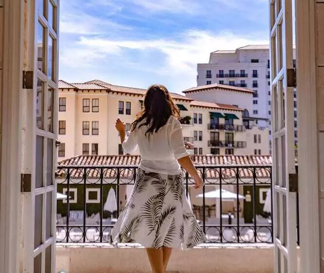 اتاق استاندارد با تخت بزرگ, Hyatt Regency Coral Gables In Miami