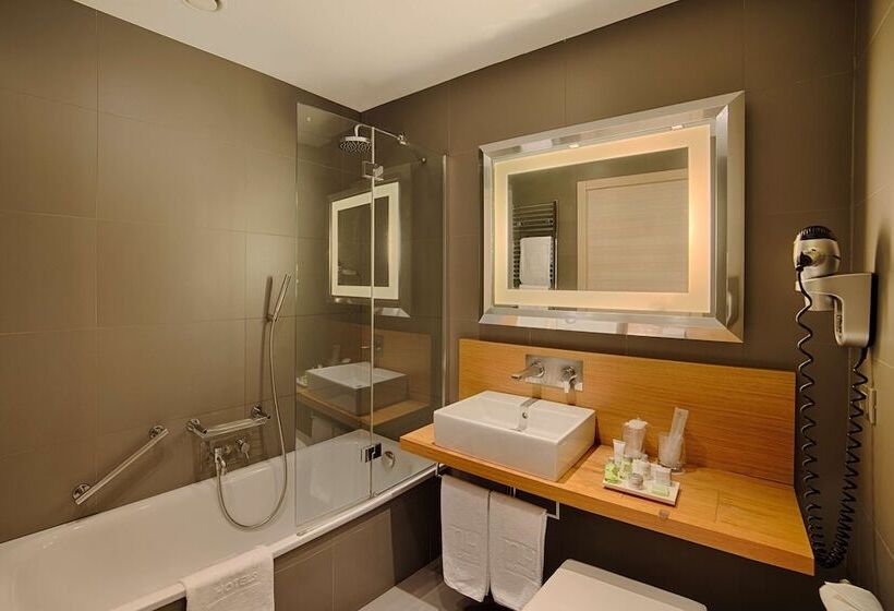 اتاق استاندارد, NH Firenze