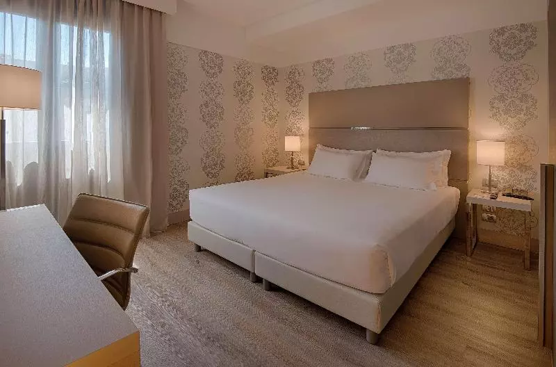 اتاق استاندارد, NH Firenze