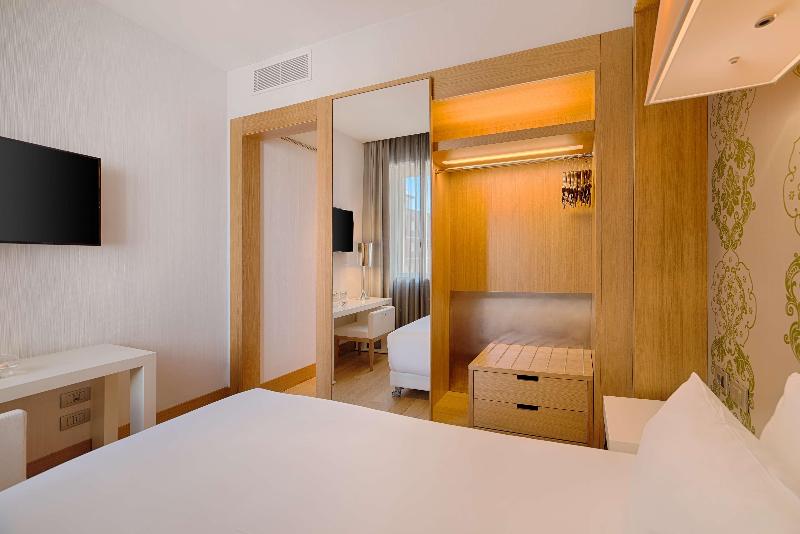 اتاق استاندارد, NH Firenze