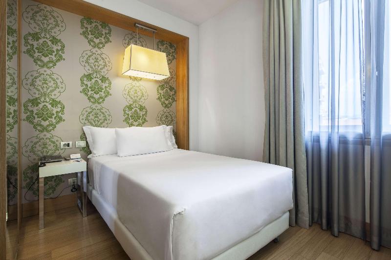 اتاق استاندارد یک نفره, NH Firenze