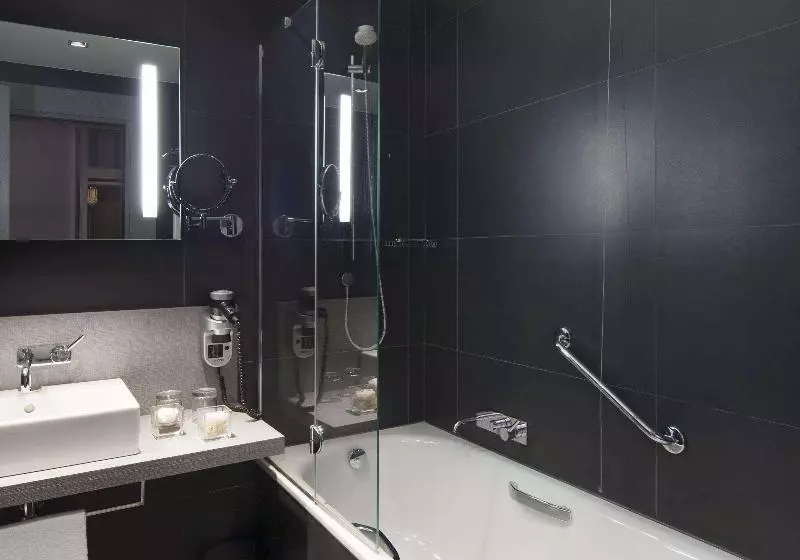 اتاق سوپریور, NH Firenze