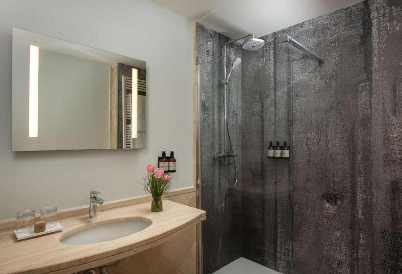 اتاق استاندارد, NH Firenze