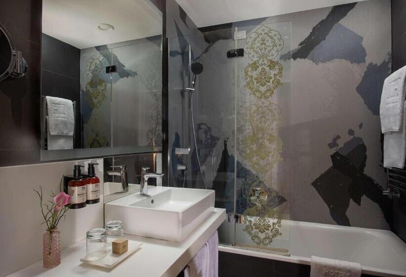 اتاق استاندارد, NH Firenze