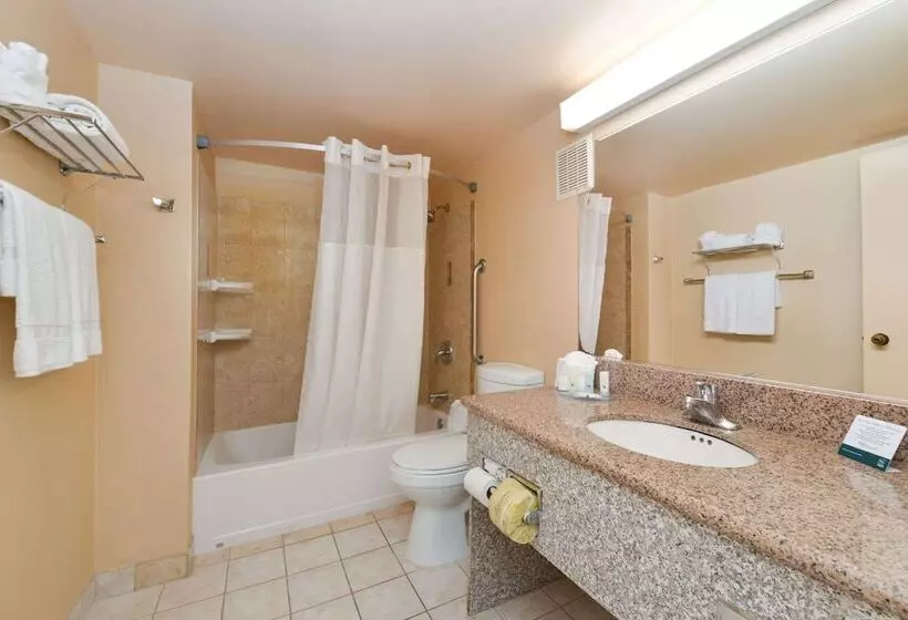 اتاق استاندارد با 2 تخت دوبل, Quality Inn & Suites Walnut City Of Industry