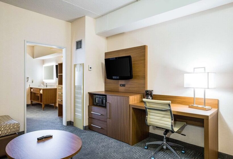 Люкс, Quality Suites