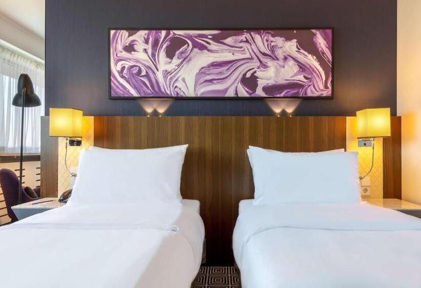 景色の見えるスーペリアルーム, Radisson Blu Hotel Lietuva