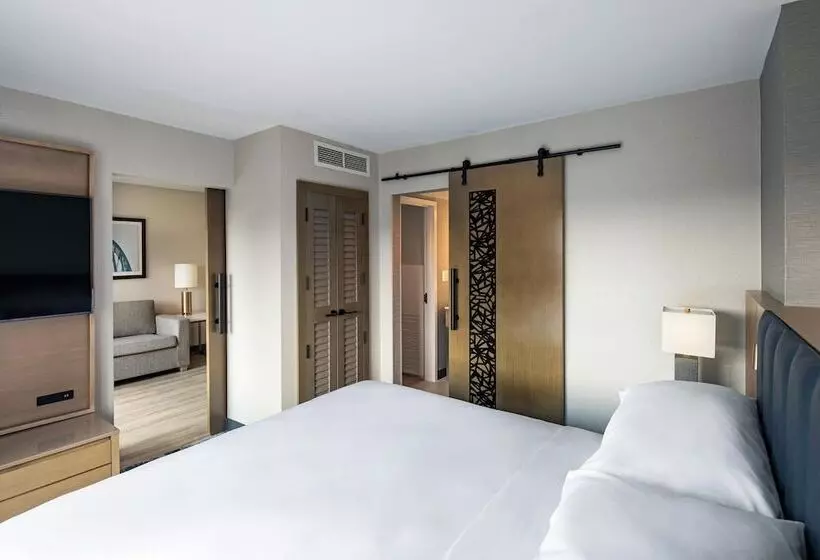 スイート, Sheraton Suites Columbus Worthington