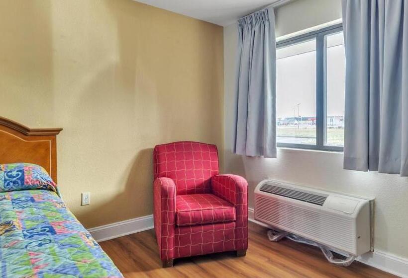 غرفة قياسية, Studios And Suites 4 Less Emporia