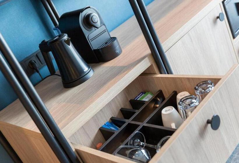 디럭스 룸, Van Der Valk Hotel Venlo