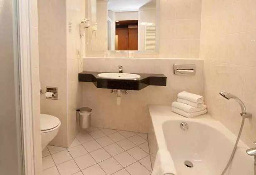 コンフォートルーム, Van Der Valk Hotel Venlo