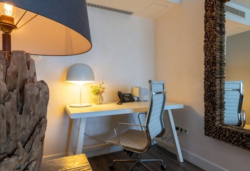 سوییت جونیور, Van Der Valk Hotel Venlo