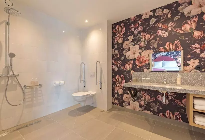身障者適用スーペリアールーム, Van Der Valk Hotel Venlo