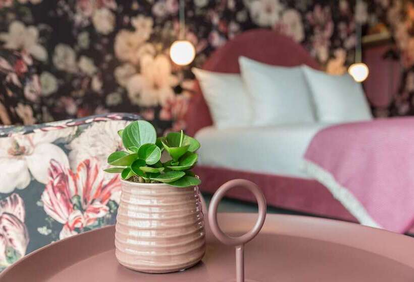 اتاق سوپریور برای معلولان, Van Der Valk Hotel Venlo