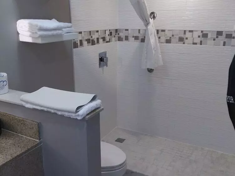 スイート, Best Western Historical Inn