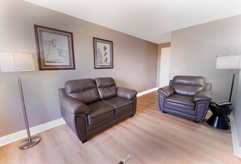 جناح, Best Western Historical Inn