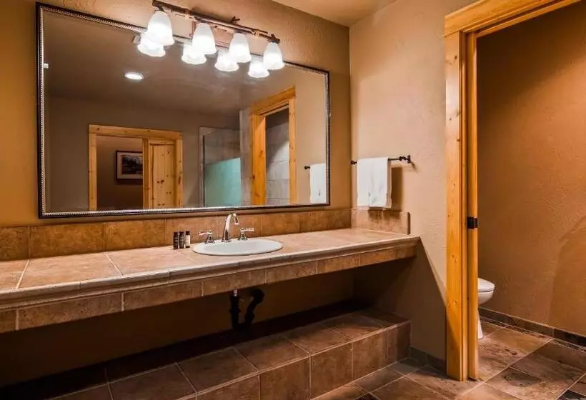身障者適用スイートルーム, Best Western Ponderosa Lodge