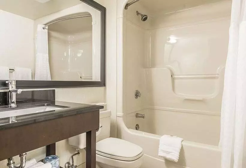 Deluxe-huone, Comfort Inn