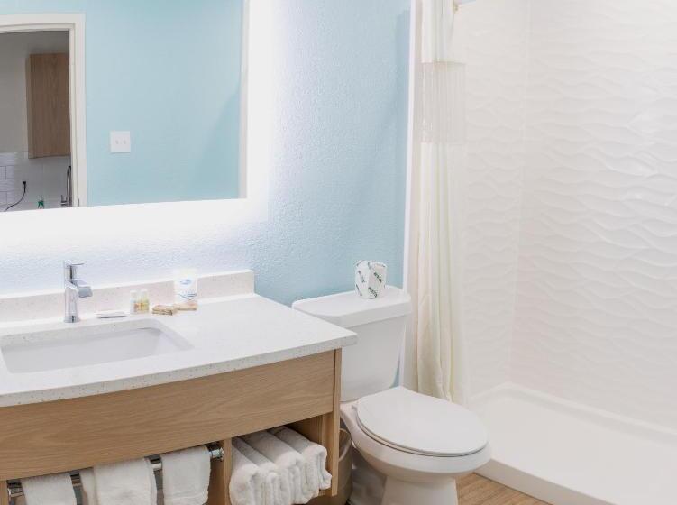 스탠다드 룸, Dunes Inn & Suites  Tybee Island