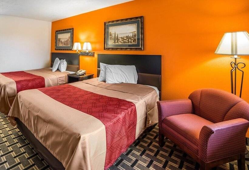 带2个双人床的标准工作室, Econo Lodge Downtown