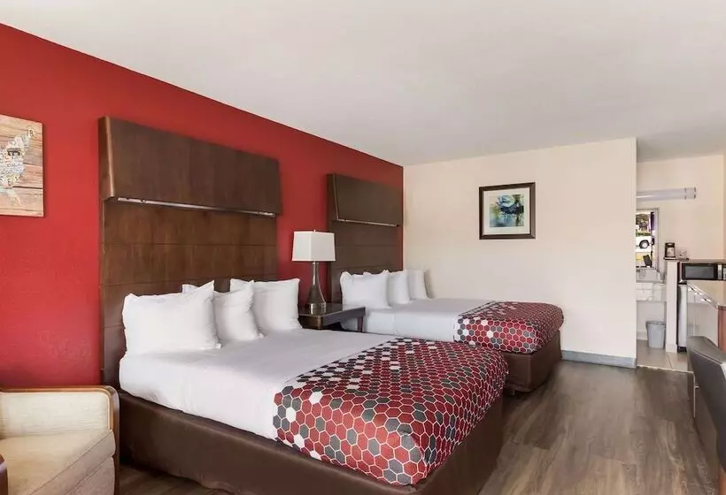 ２ダブルベッドのスタンダードルーム, Econo Lodge North Washington