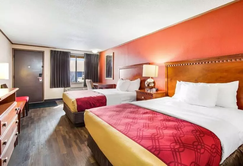 2ダブルベッドのスタンダードルーム, Econo Lodge
