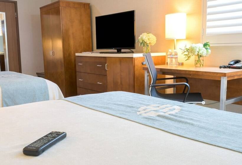 Номер Стандарт 2 Двуспальные Кровати, Gateway Hotel Santa Monica
