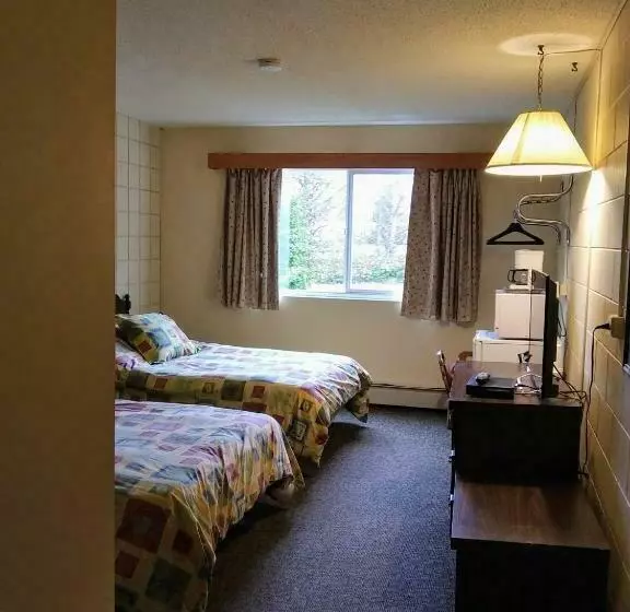 エコノミー４人部屋, Haida Way Motor Inn