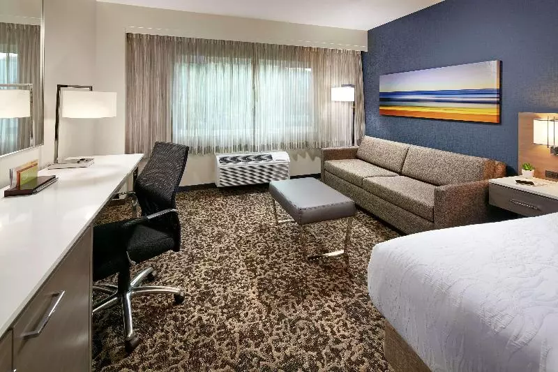 اتاق استاندارد با تخت بزرگ, Hilton Garden Inn San Diego Mission Valley Stadium