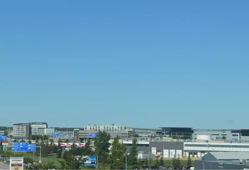 سوئیت برای معلولان, Hilton Winnipeg Airport Suites