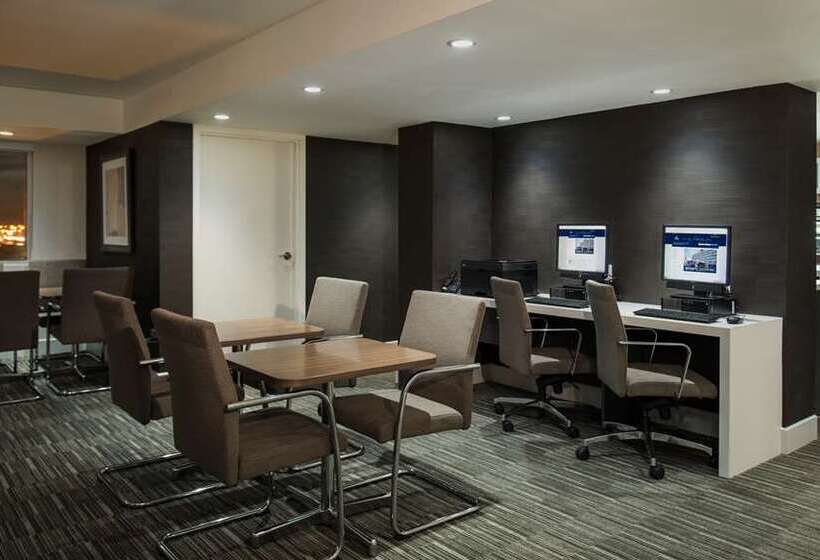 סוויטה, Hilton Winnipeg Airport Suites