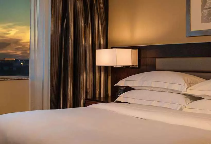 سوییت, Hilton Winnipeg Airport Suites