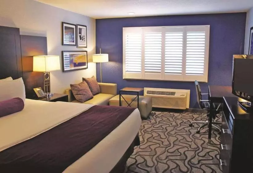 اتاق استاندارد برای معلولان, La Quinta By Wyndham San Jose Airport