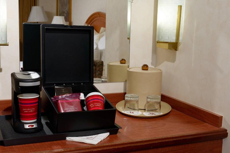 스탠다드 룸 킹사이즈 침대, Sacramento Marriott Rancho Cordova