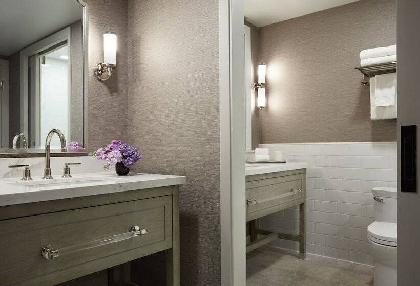 جناح, The Stanford Park