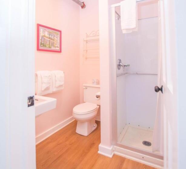 غرفة قياسية, Terrace Inn And 1911 Restaurant