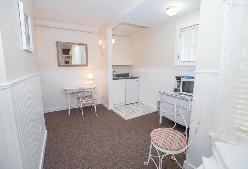 جناح سرير كينج, Terrace Inn And 1911 Restaurant