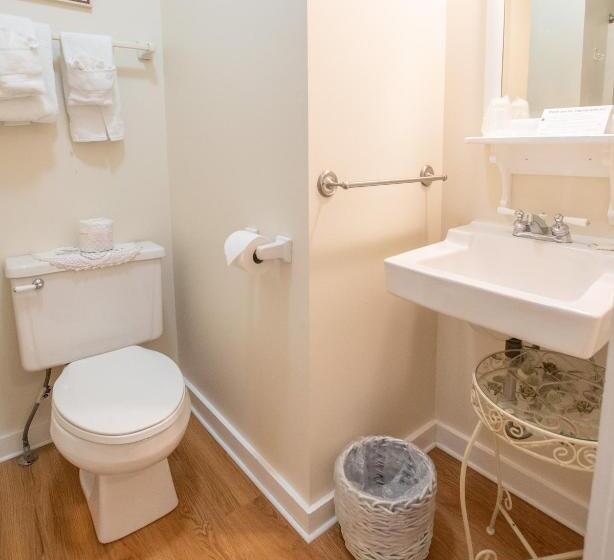 غرفة قياسية, Terrace Inn And 1911 Restaurant