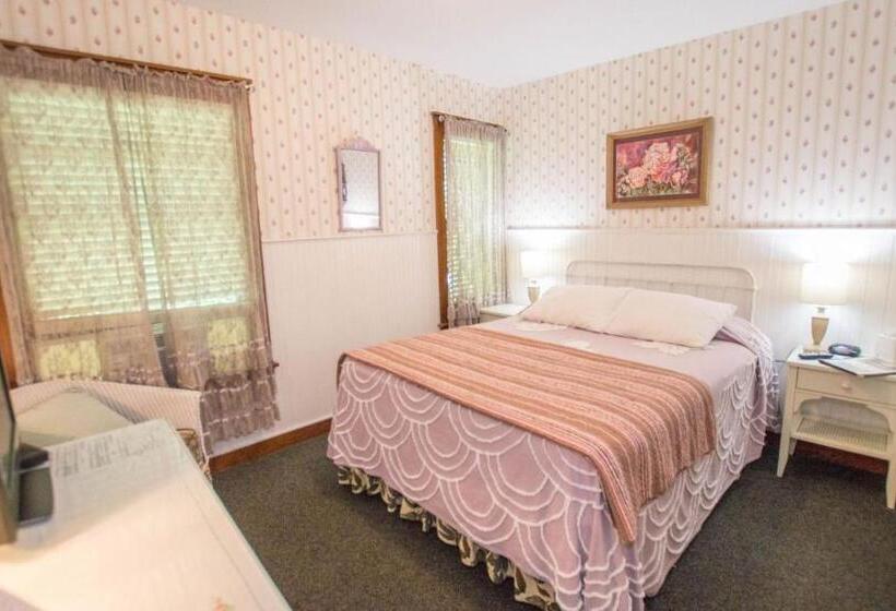 غرفة قياسية, Terrace Inn And 1911 Restaurant