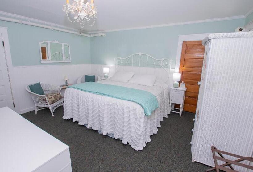 غرفة ديلوكس سرير كينج, Terrace Inn And 1911 Restaurant