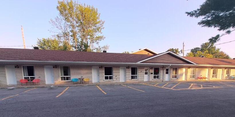 标准间, Motel Bonsoir