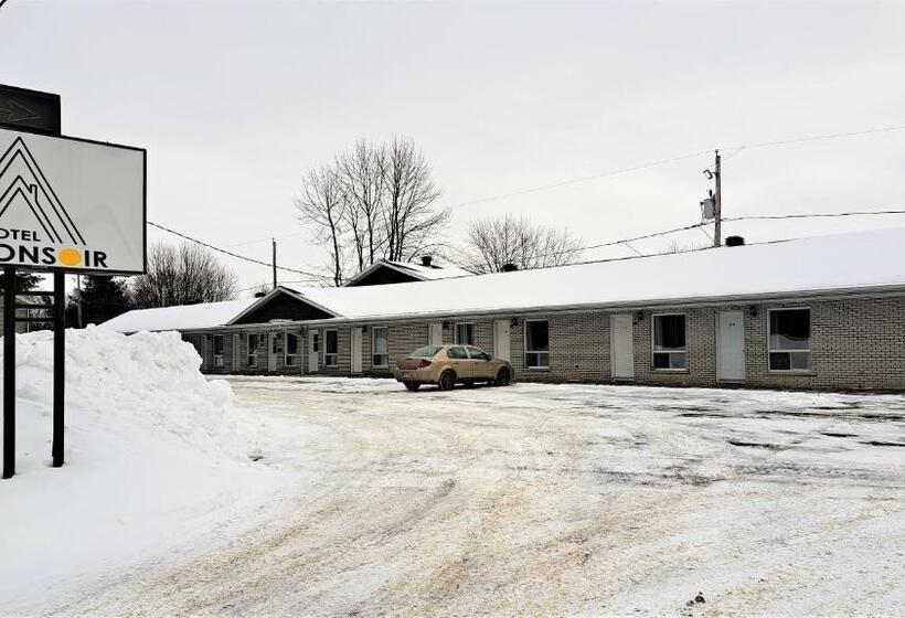 Номер Стандарт 2 Двуспальные Кровати, Motel Bonsoir