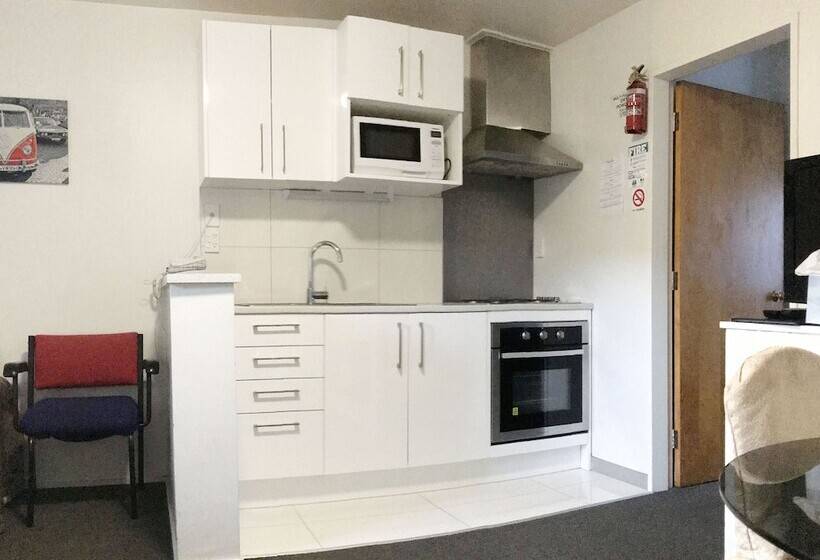 Апартаменты 1 Спальня, Adelaide Motel