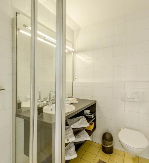 4인용 스탠다드 룸, Boutique Hotel Karl