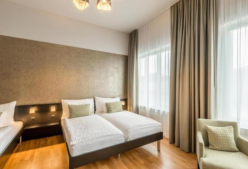 수피리어 트리플 룸, Boutique Hotel Karl