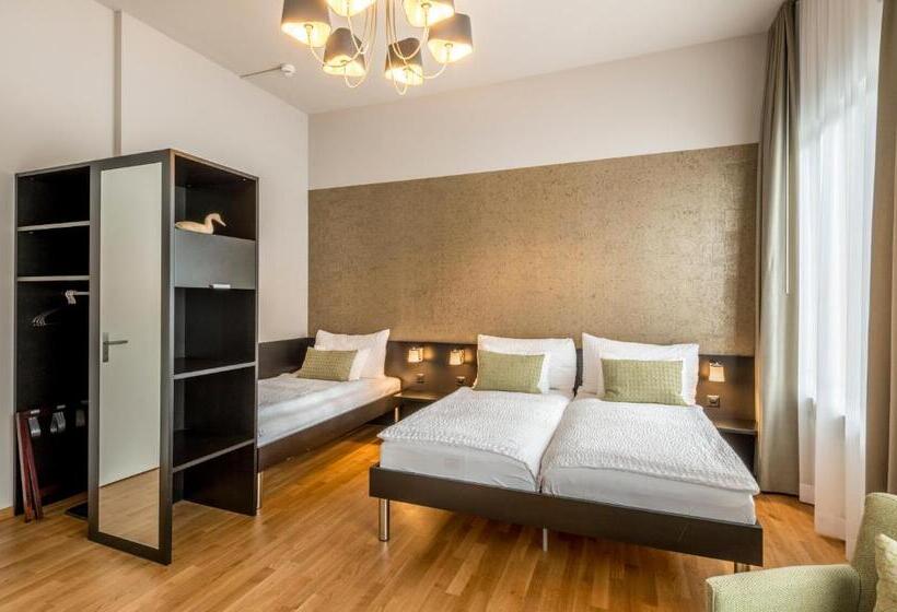 수피리어 트리플 룸, Boutique Hotel Karl