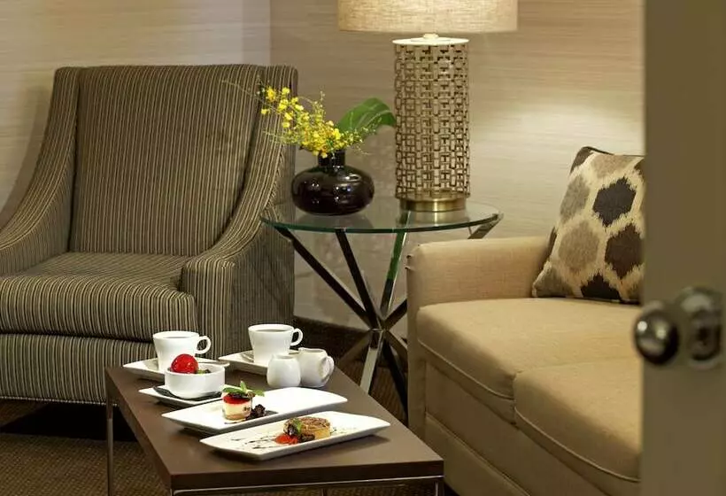 Executive-sviitti, Cambridge Suites Toronto