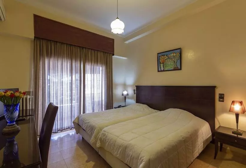 اتاق استاندارد سه نفره, Belle Rive